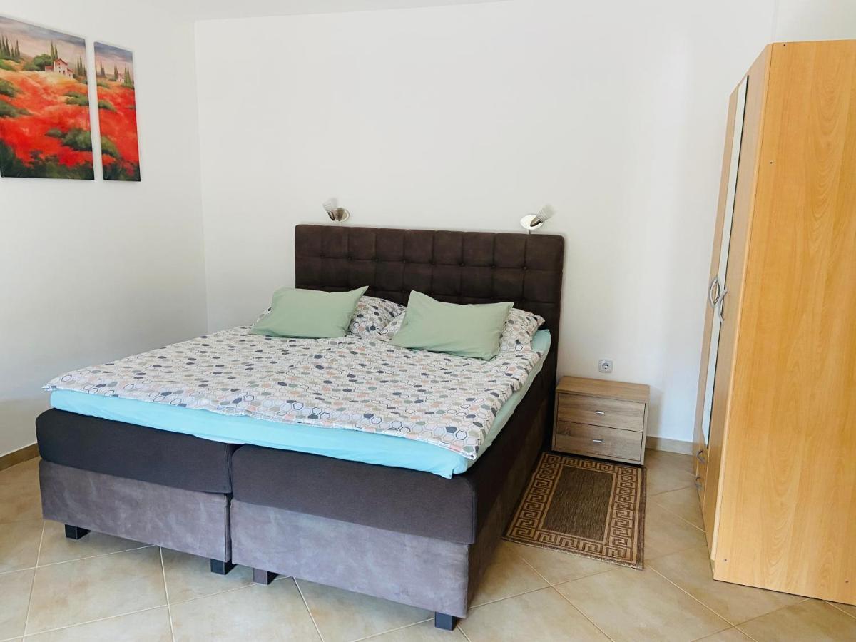 פאז'אנה Apartmani Slavko מראה חיצוני תמונה