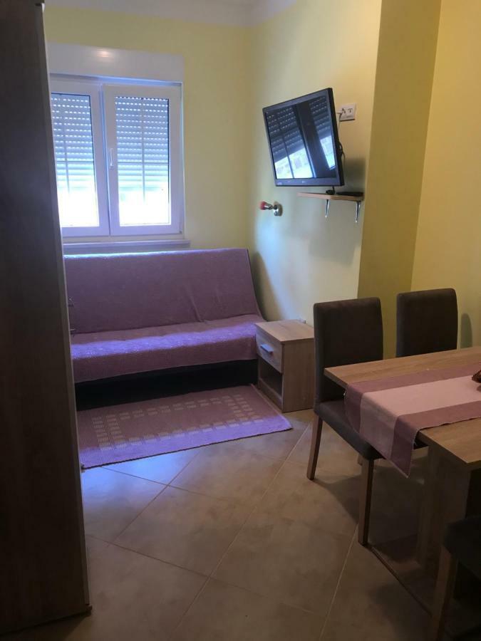פאז'אנה Apartmani Slavko מראה חיצוני תמונה