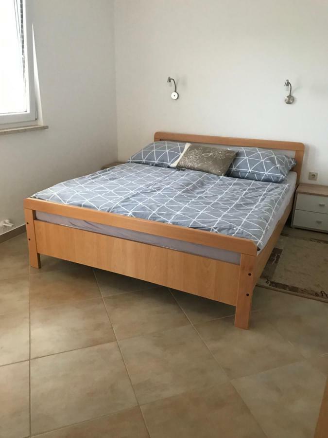פאז'אנה Apartmani Slavko מראה חיצוני תמונה